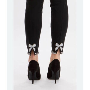 Frank Lyman Design Black Skinny Pants with Bow Accents
